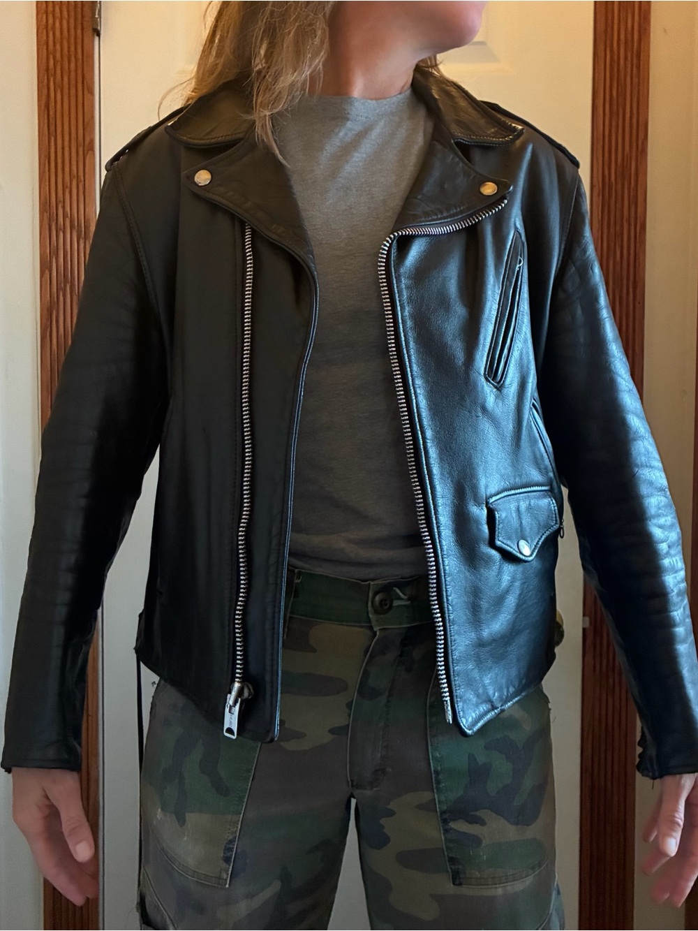 Classic Motorcycle Jacket - Picture 3 of 15